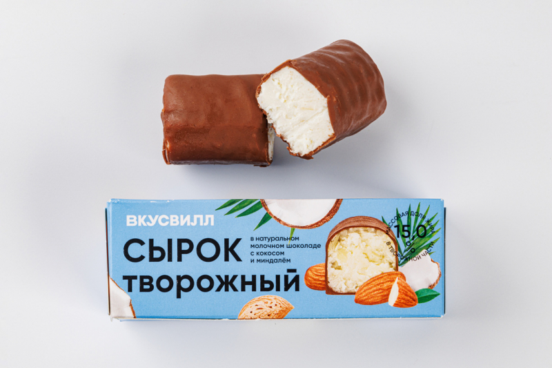 Сырок творожный с кокосом и миндалем 15%