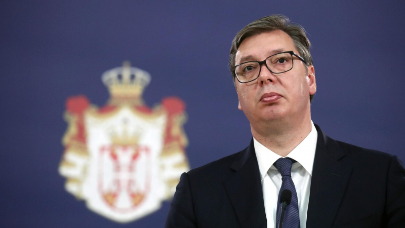 Президент Сербии провел телефонный разговор с Зеленским